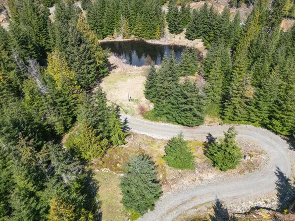 345 Skywater Dr, Salt Spring Island, BC V8K 2W9