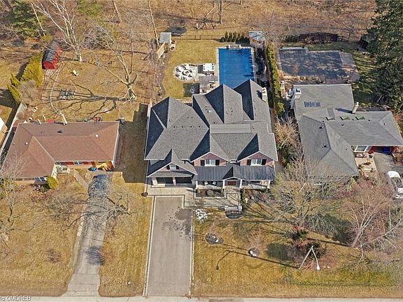 3rd image of 159 Woodhaven Park Dr