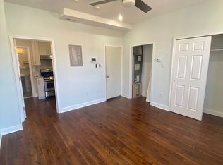 1639 S Broad St, Philadelphia, PA 19148
