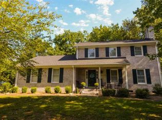 101 Devenhollow Dr, Greer, SC 29650