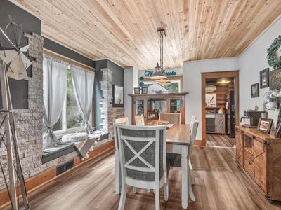114 South Grand AVENUE, Waukesha, WI, 53186