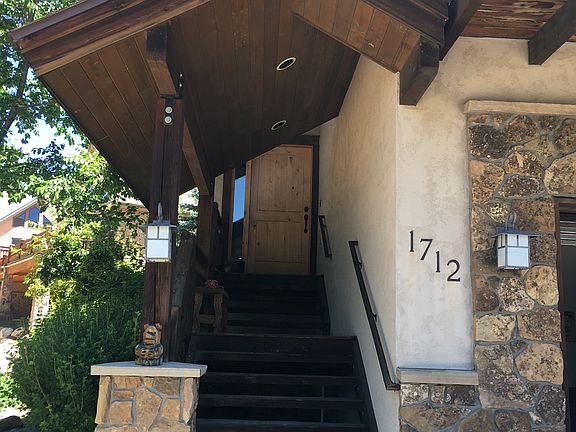 3rd image of 1712 Highland Way