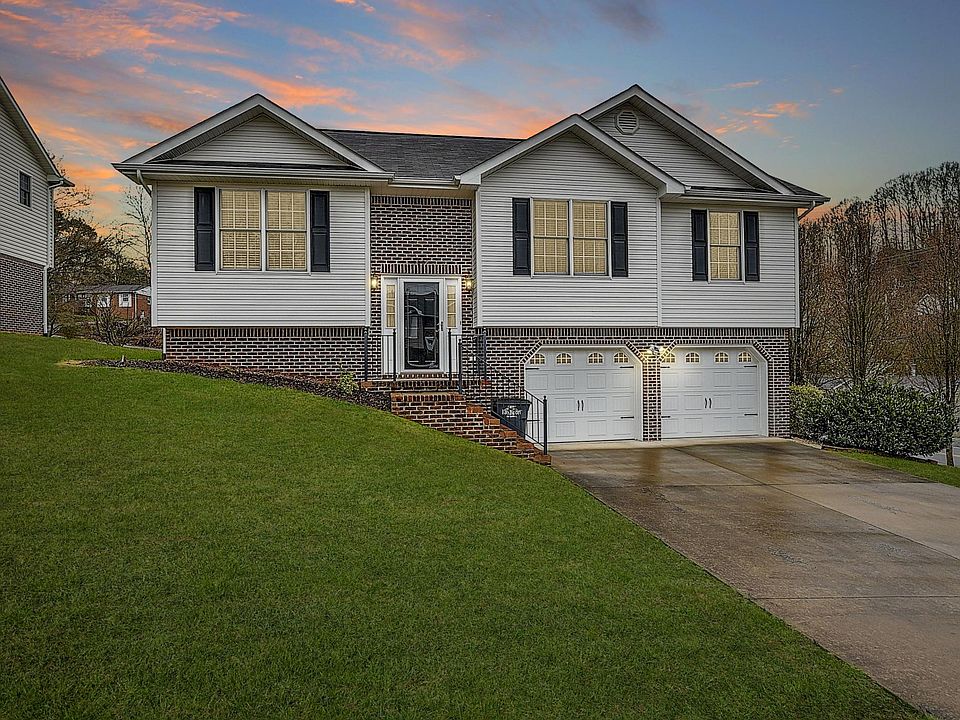 1st image of 1001 Carrington Ct