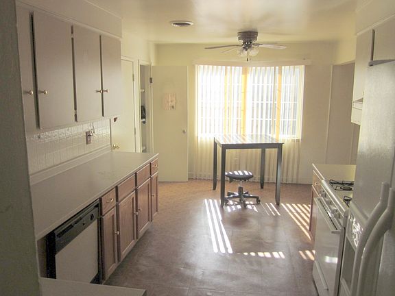 5th image of 2271 Craig Ave