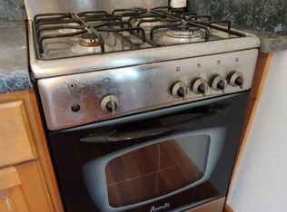 62 Elm St, Ansonia, CT 06401