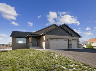 1111 18th Ave SE, Cambridge, MN 55008