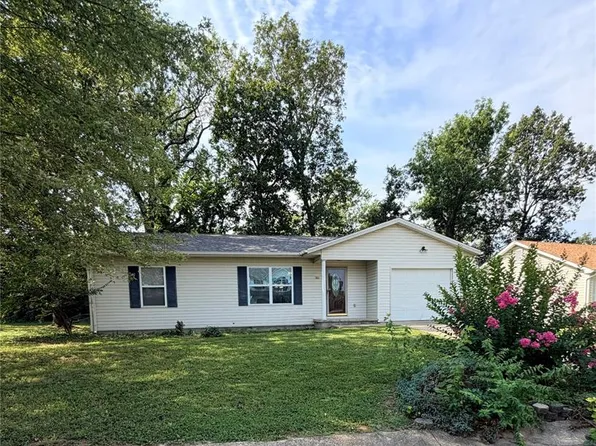 580 Huntleigh Ct, Farmington, MO 63640