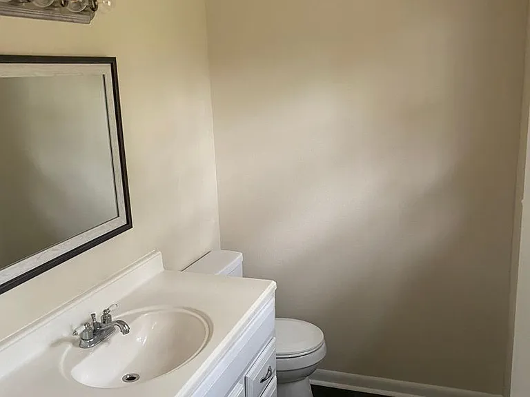 5628 Aljon Dr — Photo 10