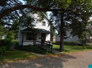 1139 E Washington St, Ely, MN 55731