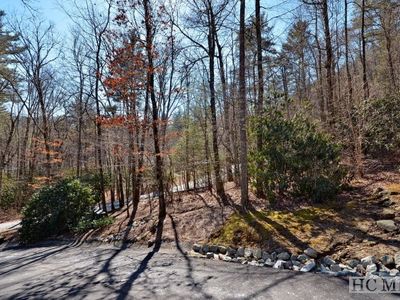 18 Rock Mountain Rd, Sapphire, NC, 28774