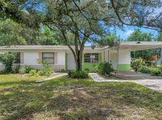 8707 N 52nd St, Tampa, FL 33617