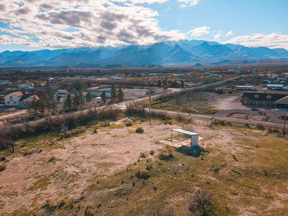 1st image of 5459 S Wagon Wheel Rd