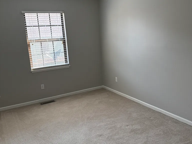 3441 Laredo Dr #52 — Photo 11