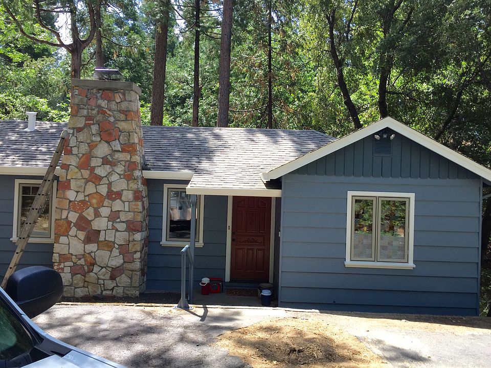 1st image of 18901 Dogwood Dr