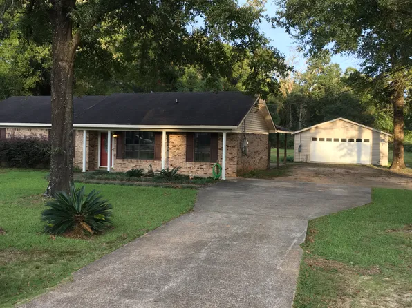 5788 Ryals St, Satsuma, AL 36572