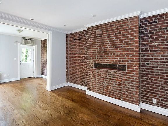 3rd image of 169 1st Ave #1R