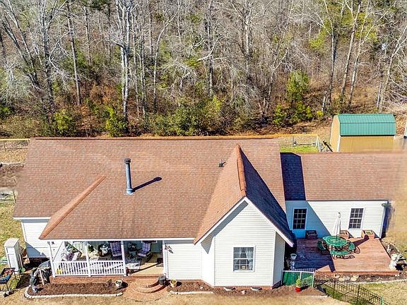 3rd image of 1080 Fox Young Rd