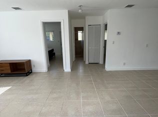 542 SW 27th Ter #W, Fort Lauderdale, FL 33312