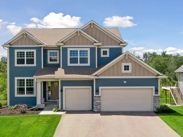 8143 Haywood Dr, Lino Lakes, MN 55014