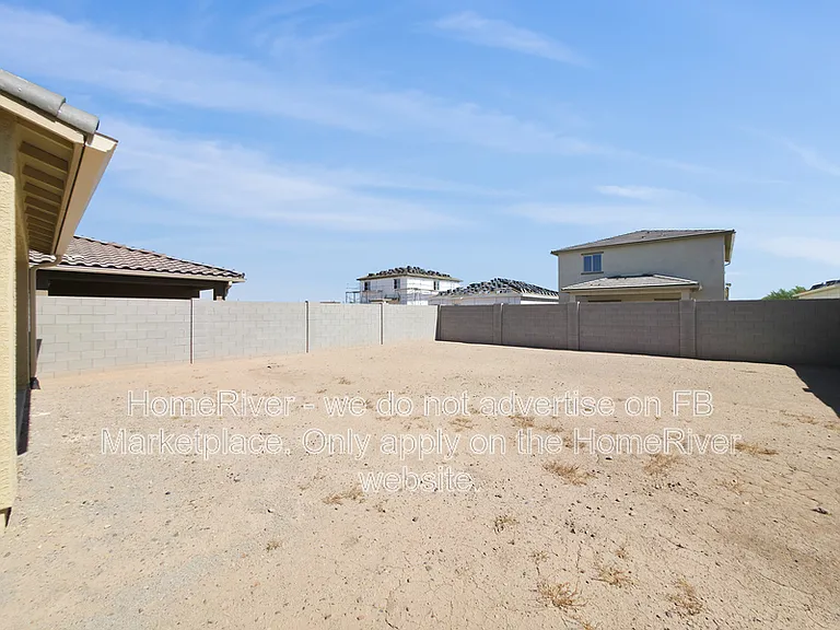 1091 W West Virginia Ave — Photo 14