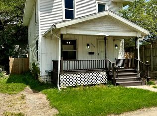 2205 E Michigan Ave, Lansing, MI 48912
