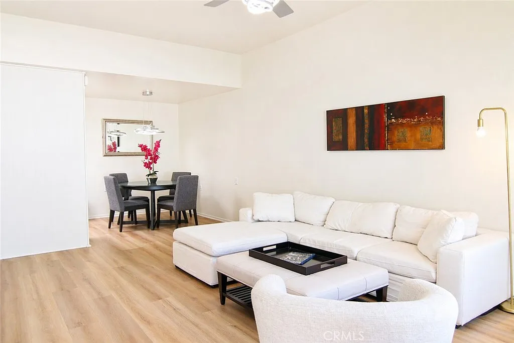 1 bed, 675 sqft, $2,995 — Photo 3