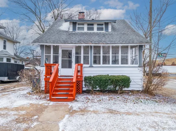 207 W Parent Ave, Royal Oak, MI 48067