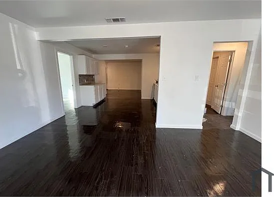 7820 Corina Dr — Photo 29