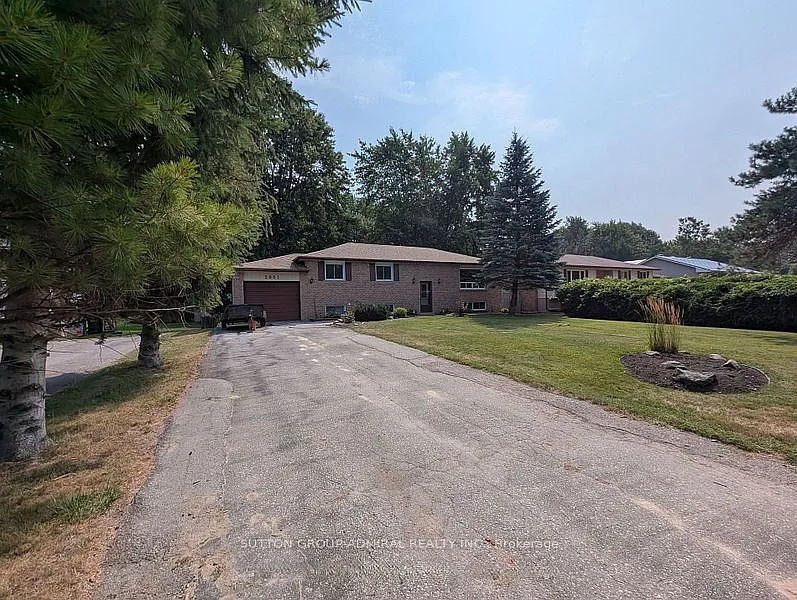 3 bed, $2,950 — Photo 3