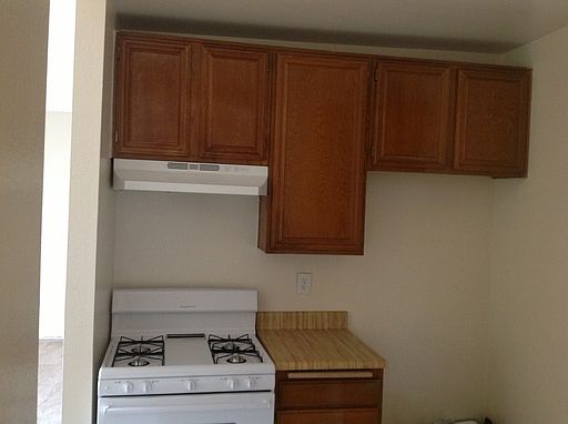 2nd image of 9939 Sepulveda Blvd APT 203