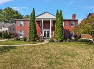 767 Berkshire Rd, Grosse Pointe Park, MI 48230