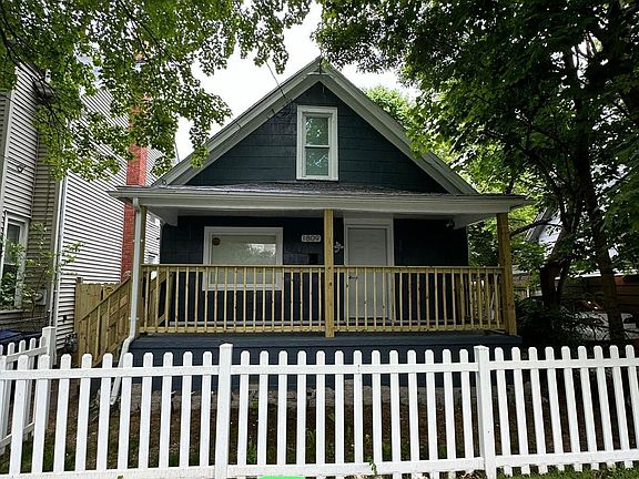 5th image of 1809 Willow Ave