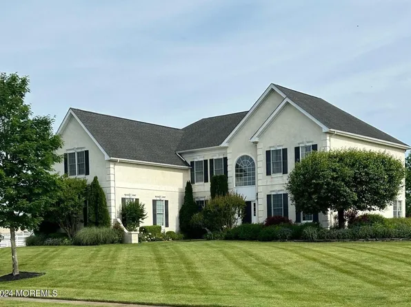 9 Courtney Court, Freehold, NJ 07728