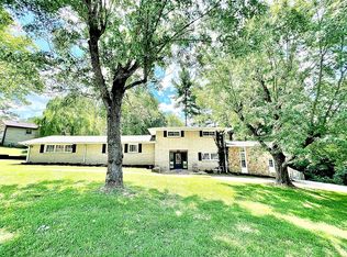 401 N Pawnee Dr, Springfield, TN 37172