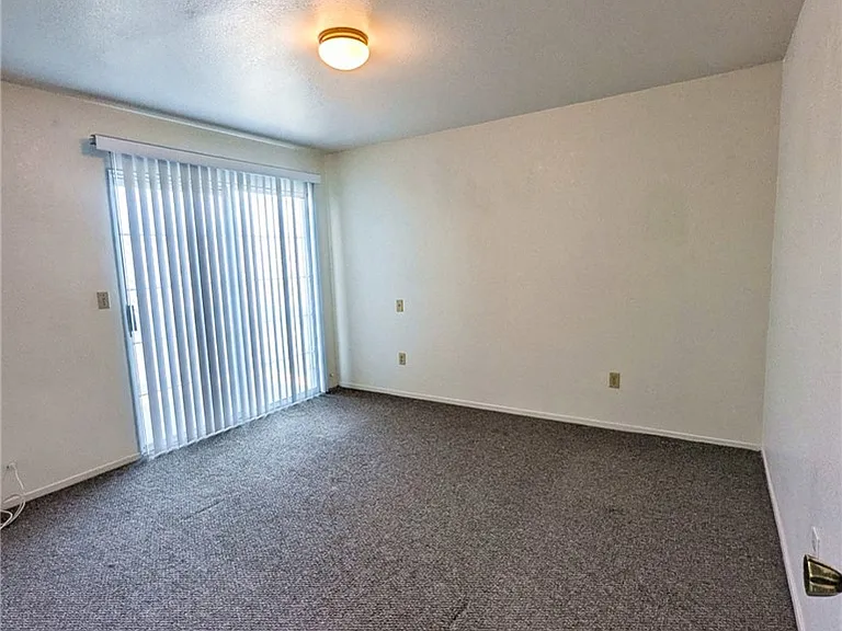 385 McCarthy Ave #A — Photo 9