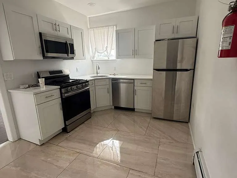 27.5 Winans Ave — Photo 4