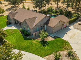 35303 Quail Oak Rd, Auberry, CA 93602