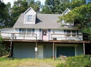 445 Run Rd, Carlisle, PA 17015