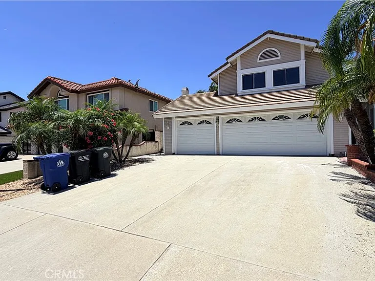 903 Pantera Dr — Photo 2