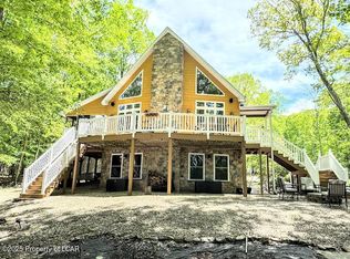 64 Algonquin Dr, Hazleton, PA 18202