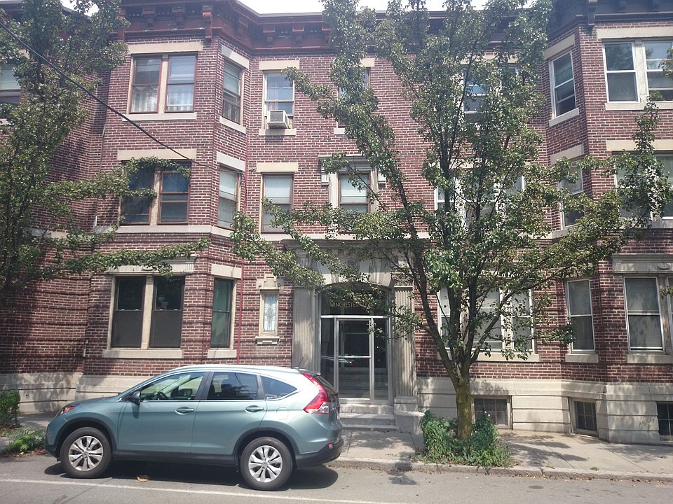 2nd image of 109 Winchester St APT 1