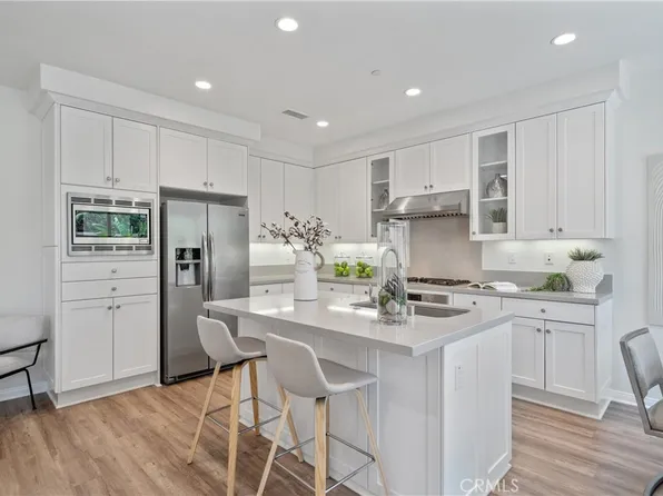 125 Annuals, Irvine, CA 92618