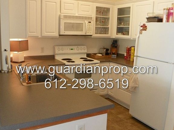 5th image of 6746 Pine Crest Trl S