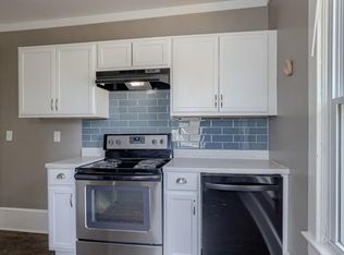 800 E 33rd St #B, Kansas City, MO 64109