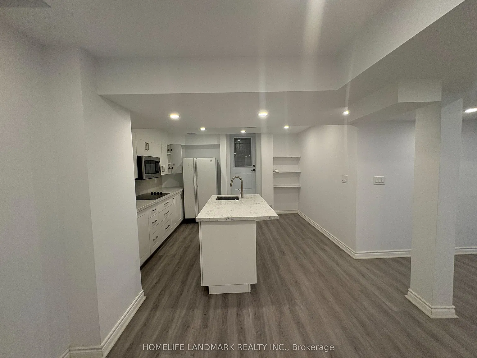 2 bed, $1,800 — Photo 2