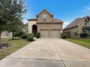 632 Kickapoo Ct, Webster, TX 77598