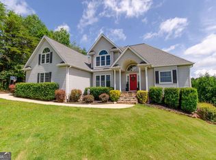 258 Stonebrook Trl, Cleveland, GA 30528