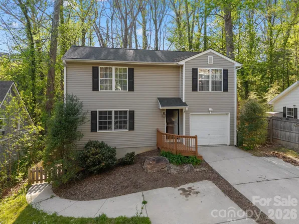13 Castle St, Asheville, NC 28803