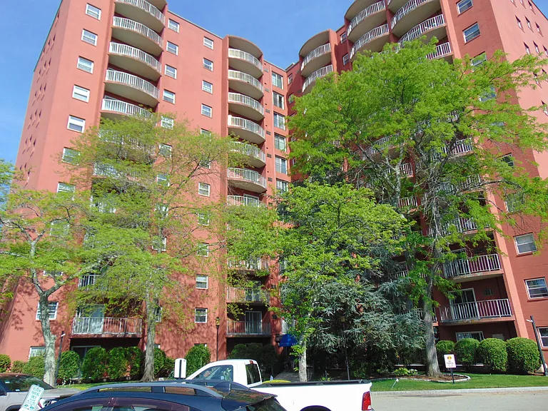 115 W Squantum St #816 — Photo 12
