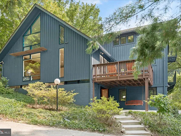 5023 Wissioming Rd, Bethesda, MD 20816